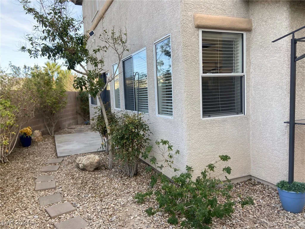 9144 Starling Wing, Las Vegas, NV 89143