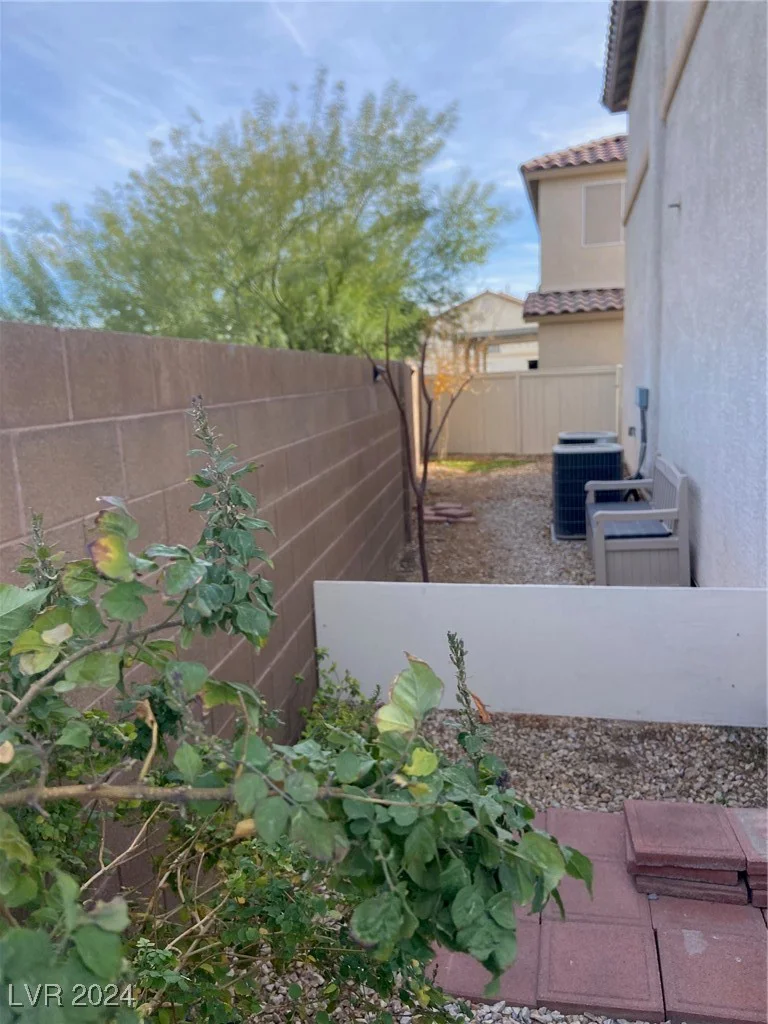 9144 Starling Wing, Las Vegas, NV 89143
