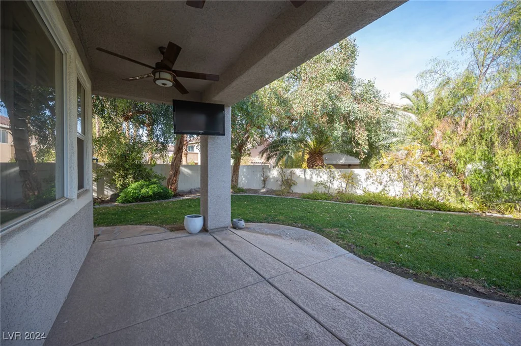 320 Glistening Cloud, Henderson, NV 89012