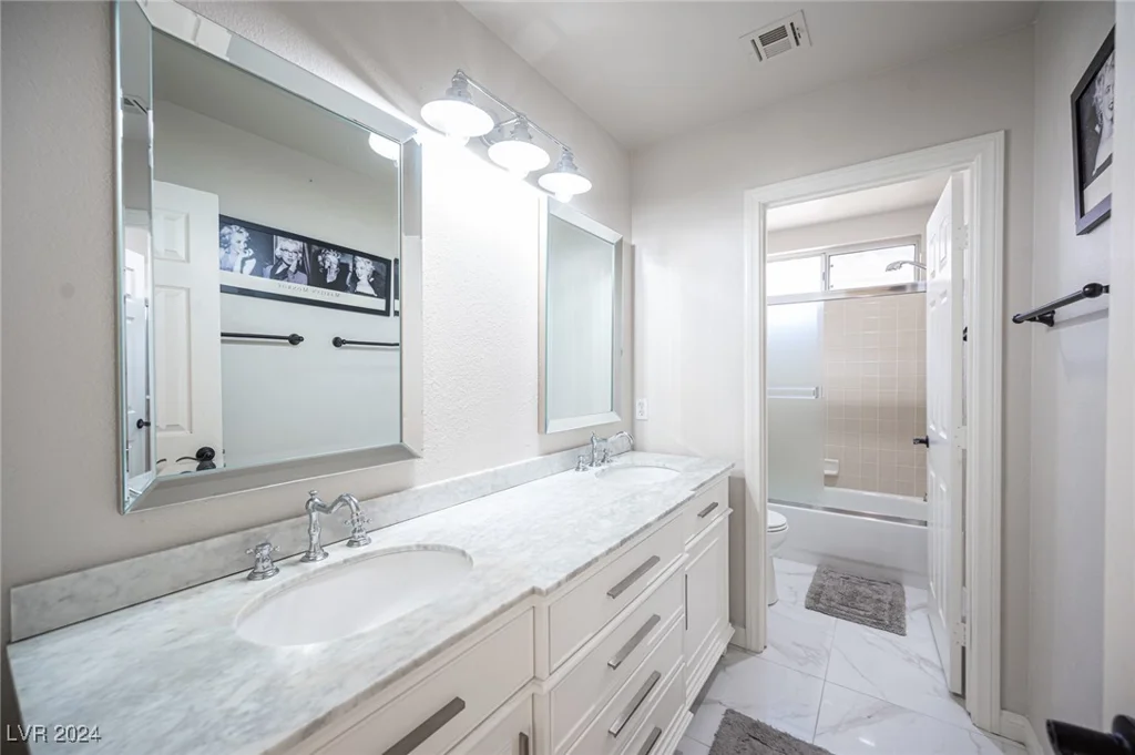 320 Glistening Cloud, Henderson, NV 89012