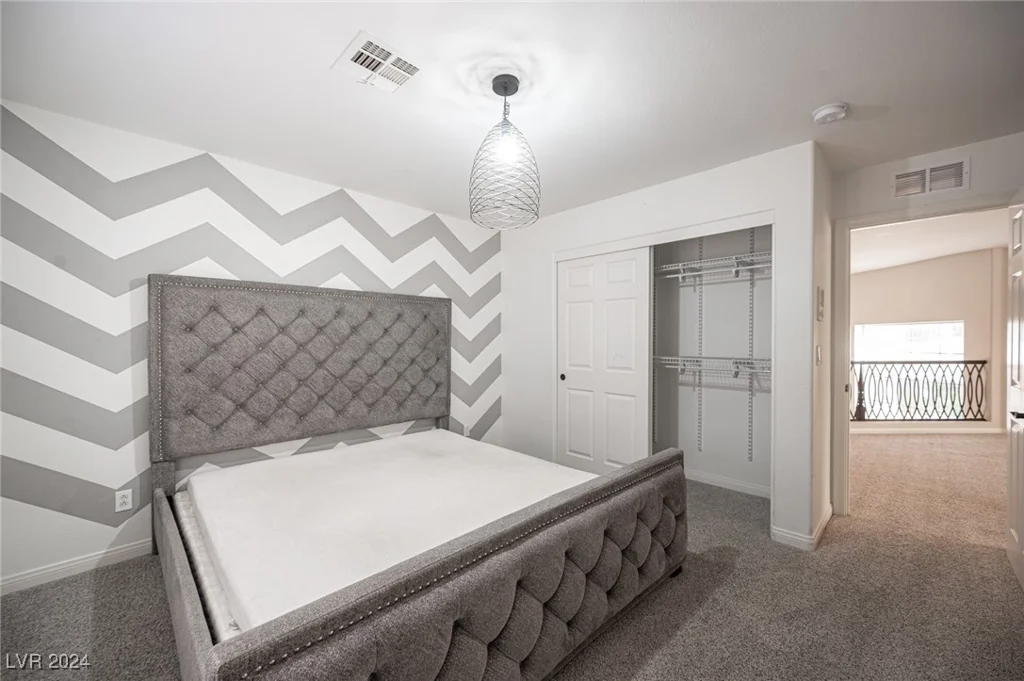 320 Glistening Cloud, Henderson, NV 89012