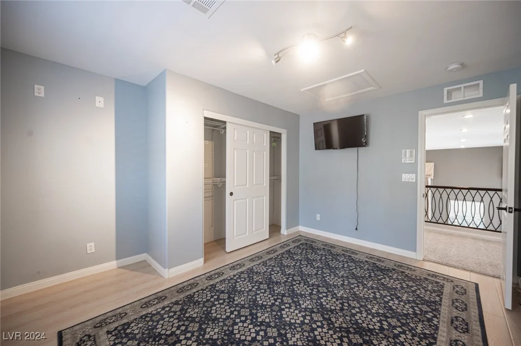 320 Glistening Cloud, Henderson, NV 89012