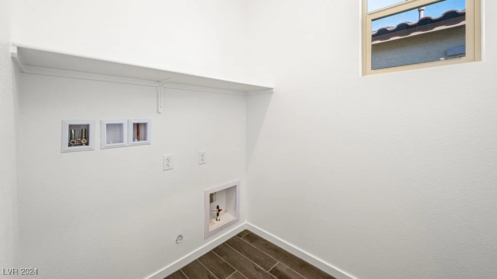 647 Water, Henderson, NV 89015