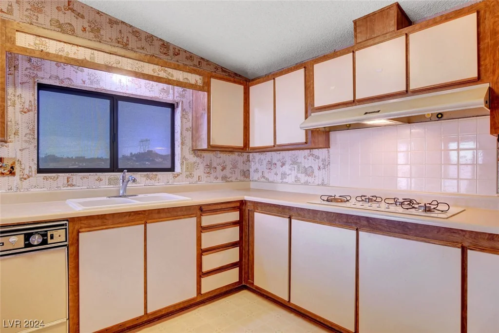 623 Mount Elbert, Boulder City, NV 89005