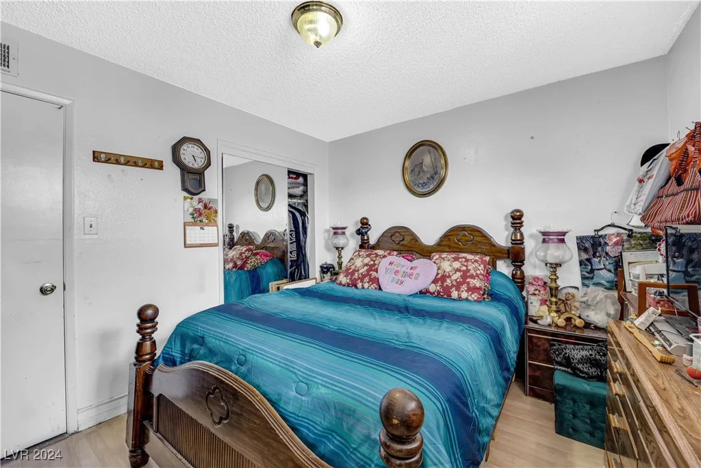 6109 Empire, Las Vegas, NV 89107