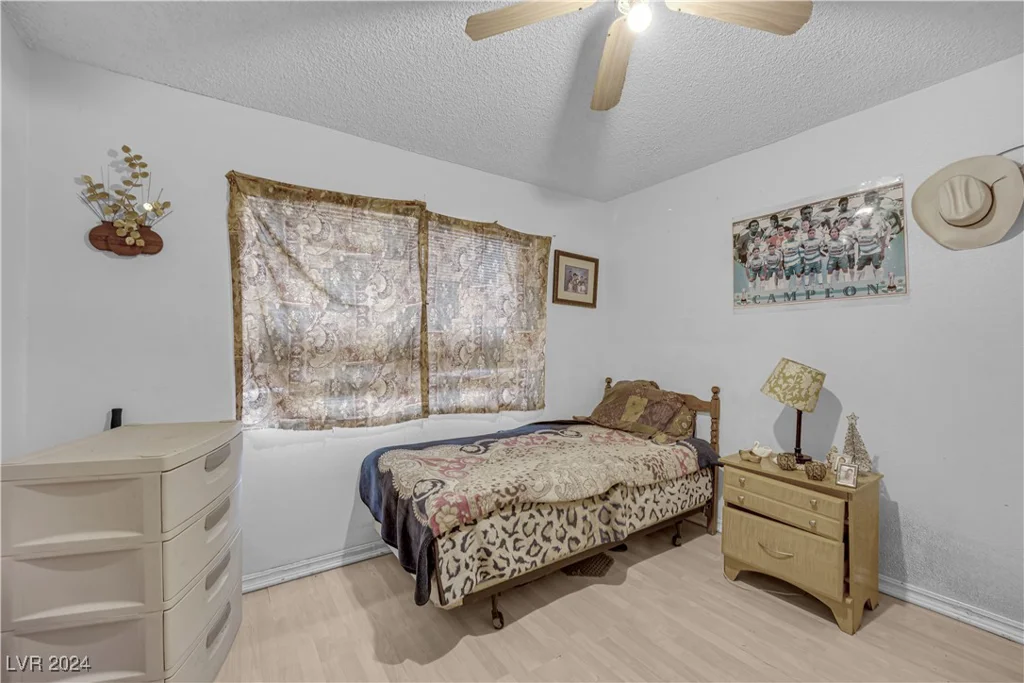 6109 Empire, Las Vegas, NV 89107