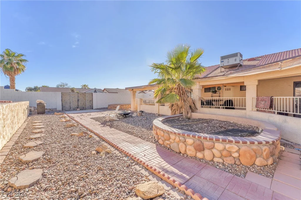 1550 Desertaire, Las Vegas, NV 89110