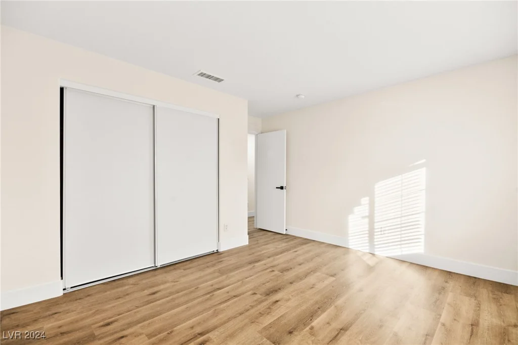 7560 Glowing Ember, Las Vegas, NV 89130