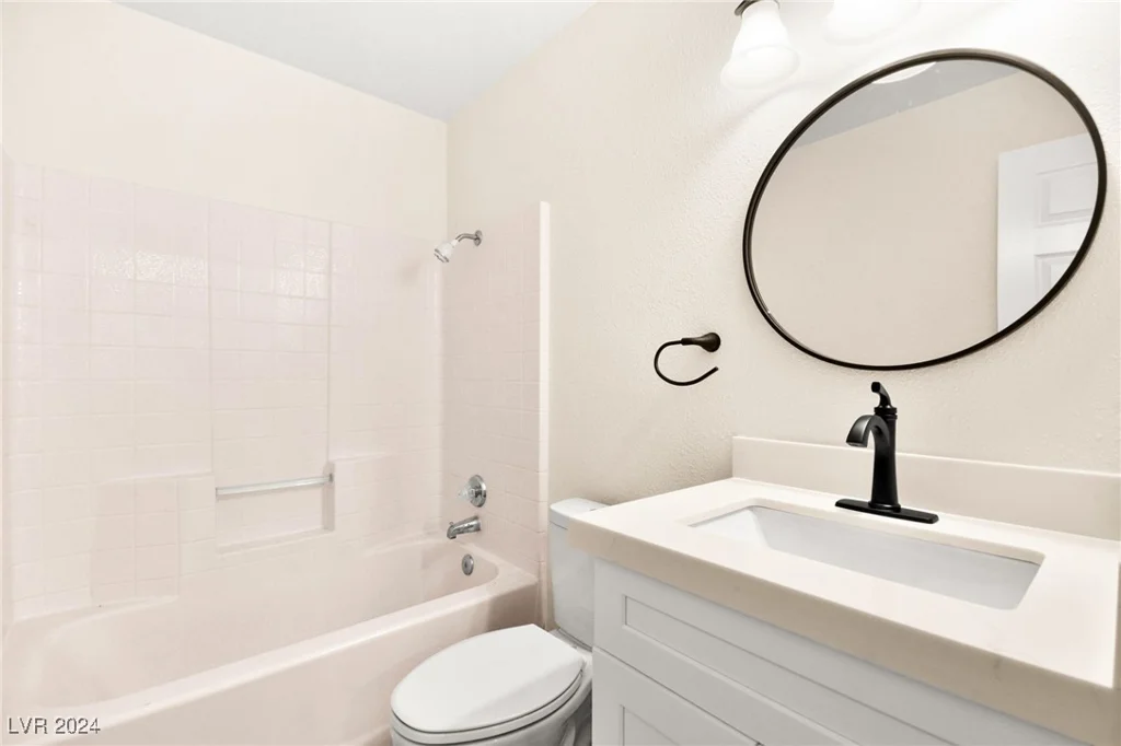 7560 Glowing Ember, Las Vegas, NV 89130