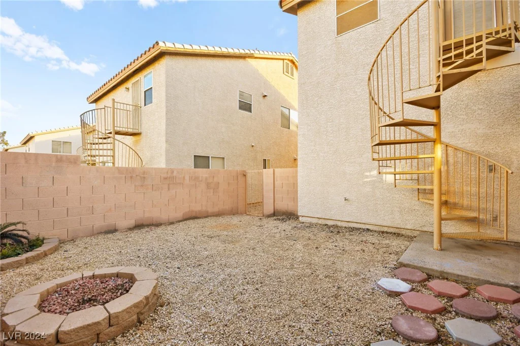 7560 Glowing Ember, Las Vegas, NV 89130