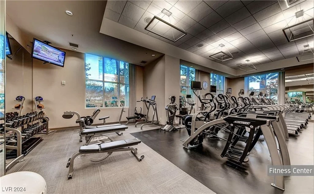 125 Harmon, Las Vegas, NV 89109