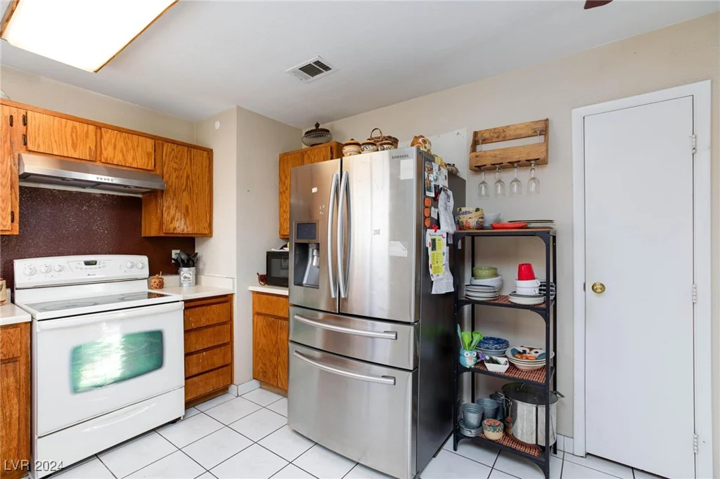 2732 Sesame, Las Vegas, NV 89142