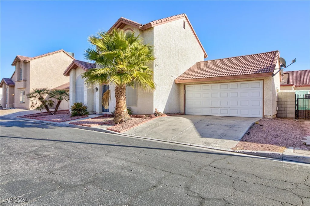 2732 Sesame, Las Vegas, NV 89142