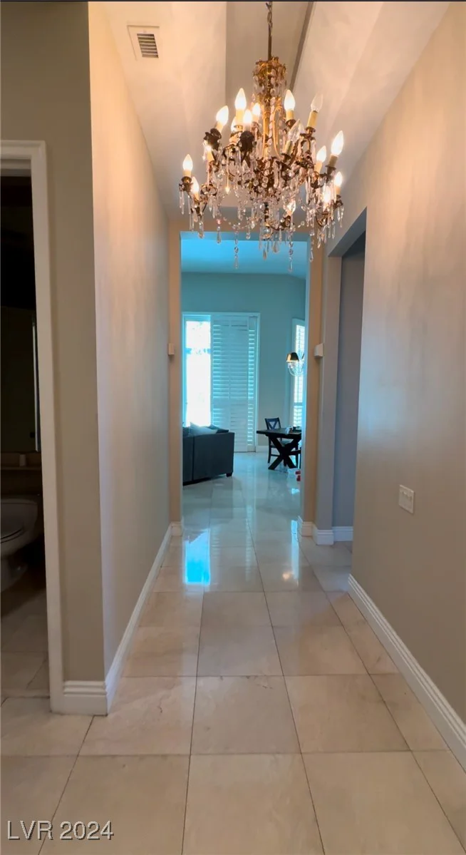 2747 Paradise, Las Vegas, NV 89109