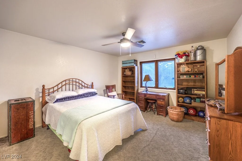 8635 Cougar, Las Vegas, NV 89148