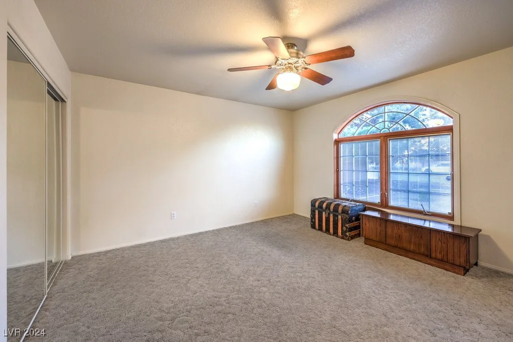 8635 Cougar, Las Vegas, NV 89148