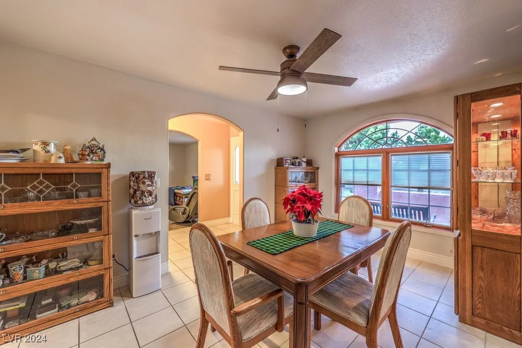 8635 Cougar, Las Vegas, NV 89148