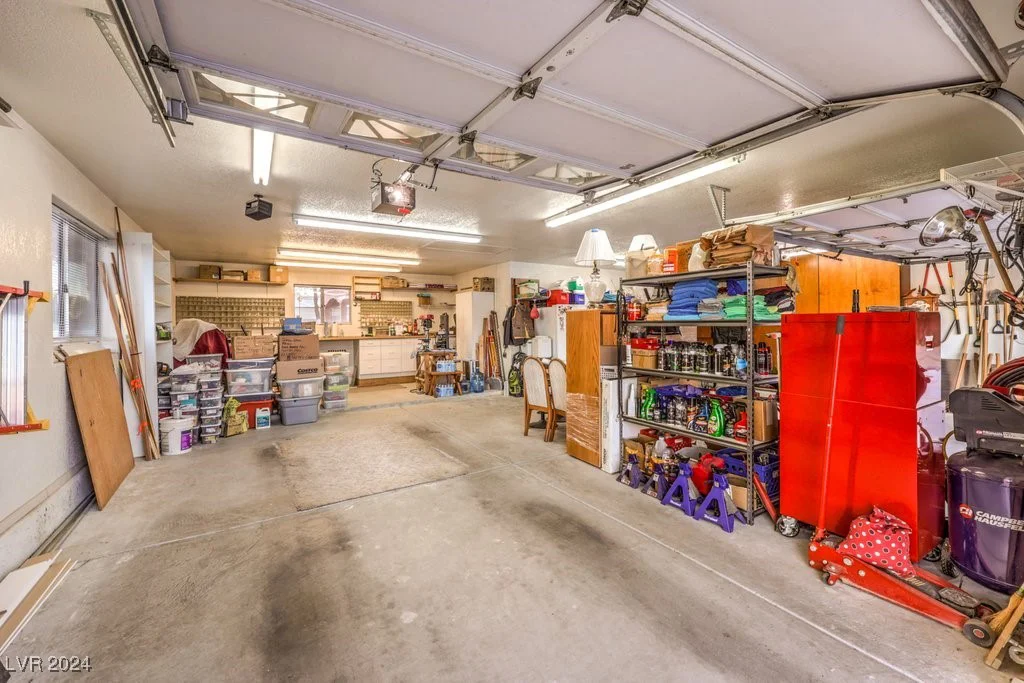 8635 Cougar, Las Vegas, NV 89148
