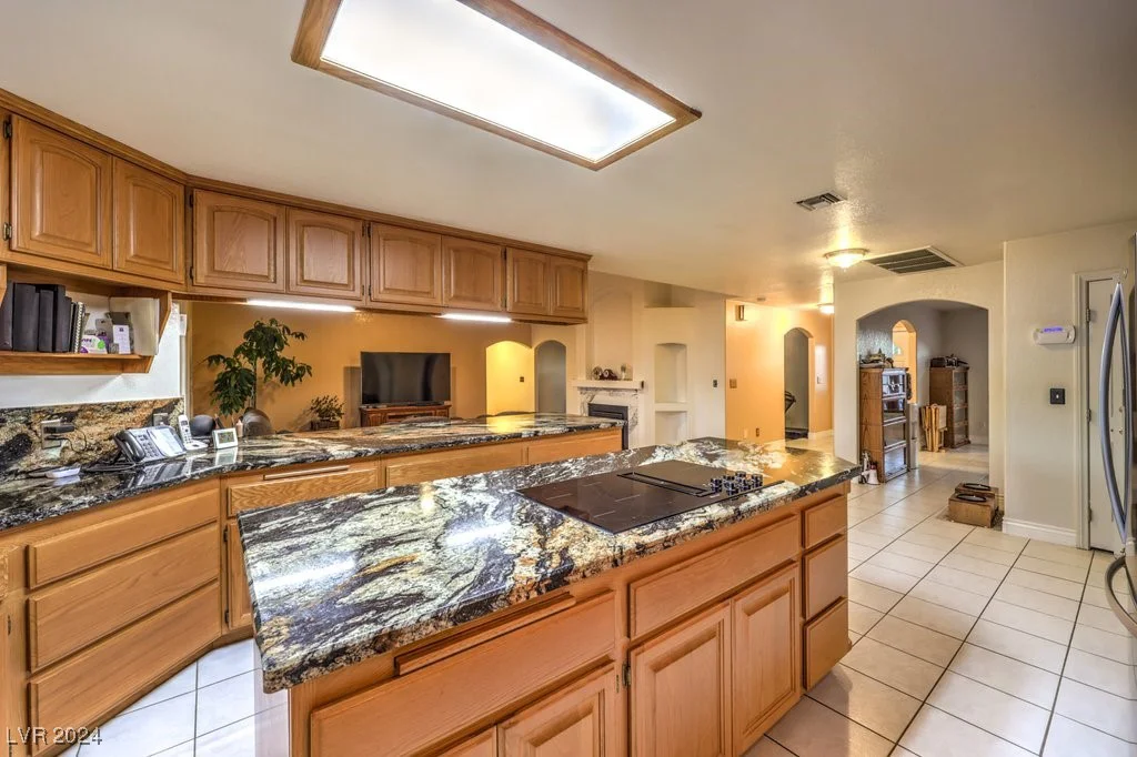 8635 Cougar, Las Vegas, NV 89148