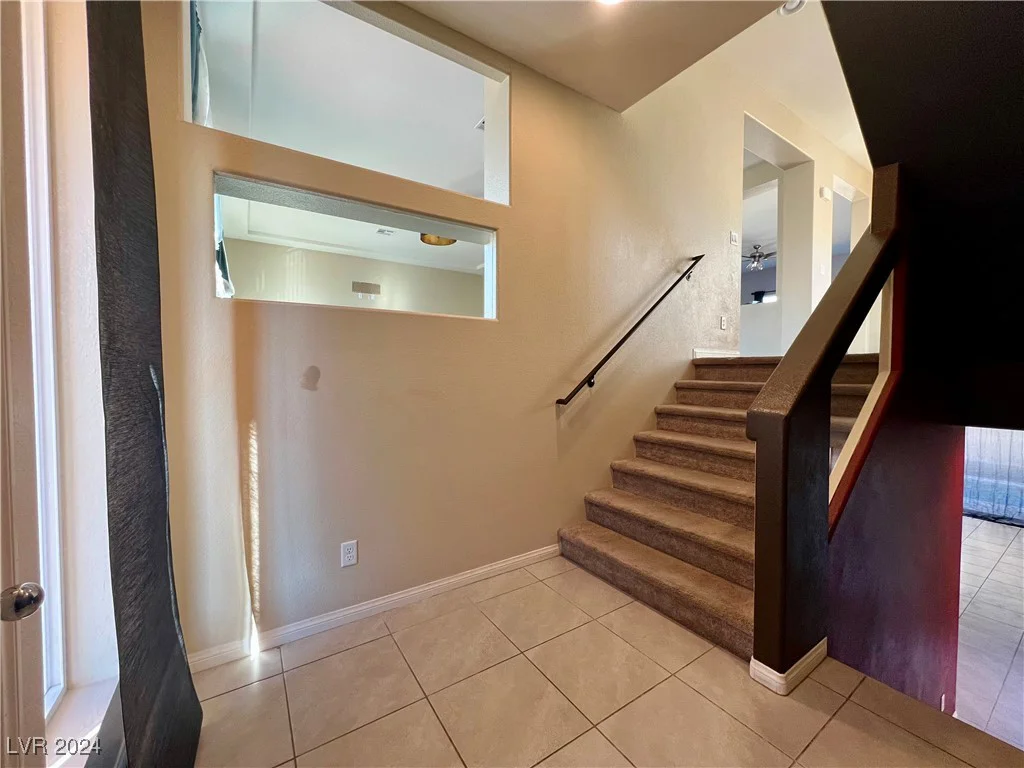 9886 Gold Coin, Las Vegas, NV 89141