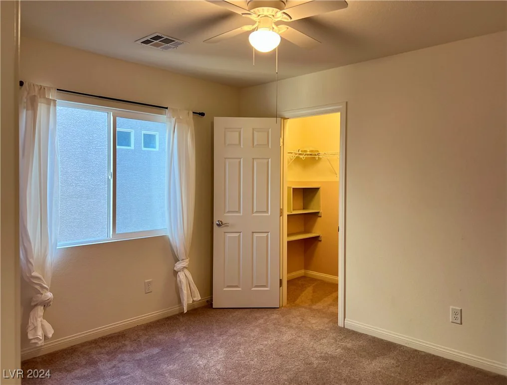 9886 Gold Coin, Las Vegas, NV 89141