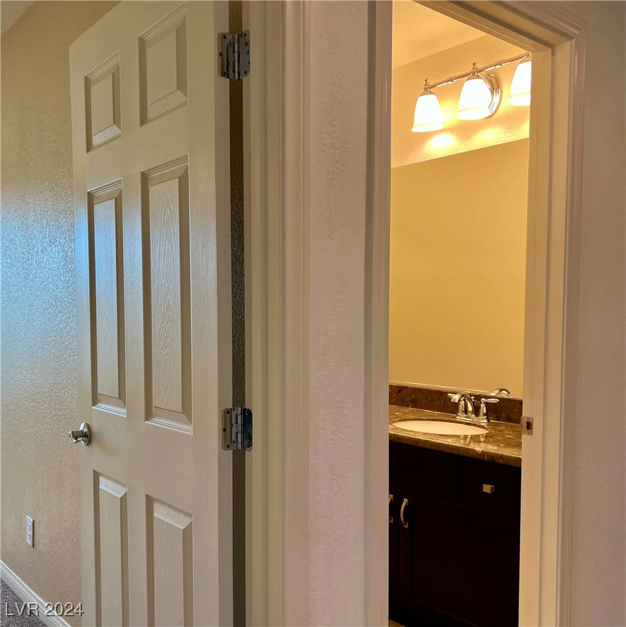 9886 Gold Coin, Las Vegas, NV 89141