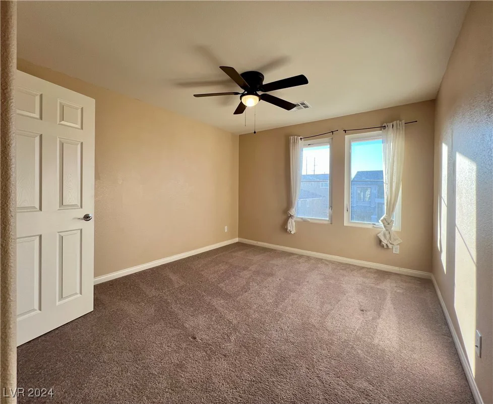 9886 Gold Coin, Las Vegas, NV 89141