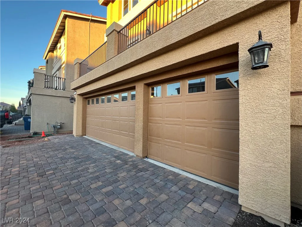9886 Gold Coin, Las Vegas, NV 89141