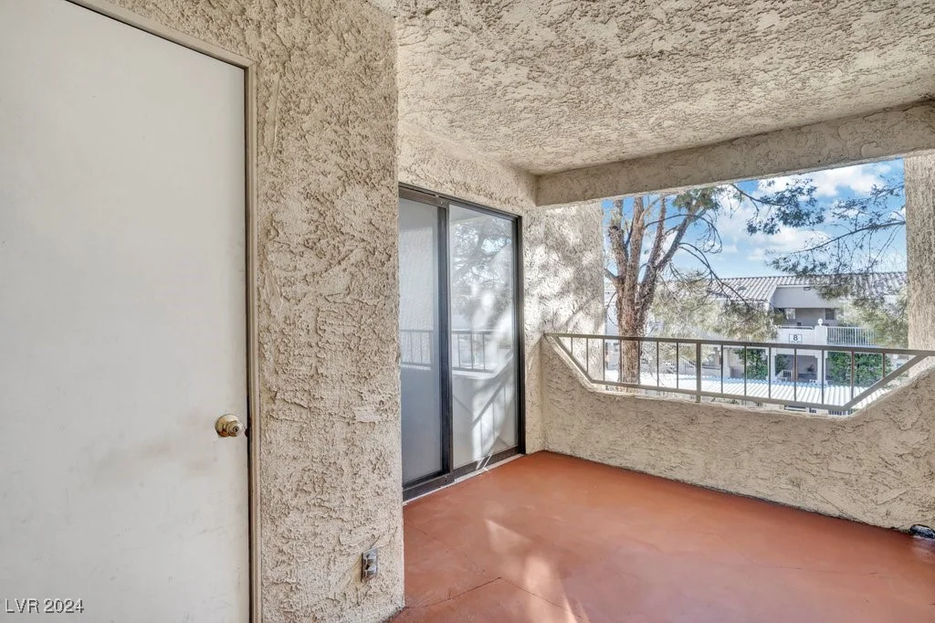 1951 Scimitar, Henderson, NV 89014