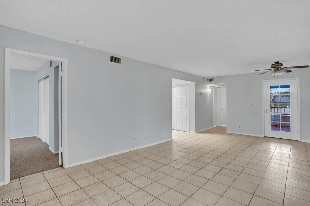 1951 Scimitar, Henderson, NV 89014