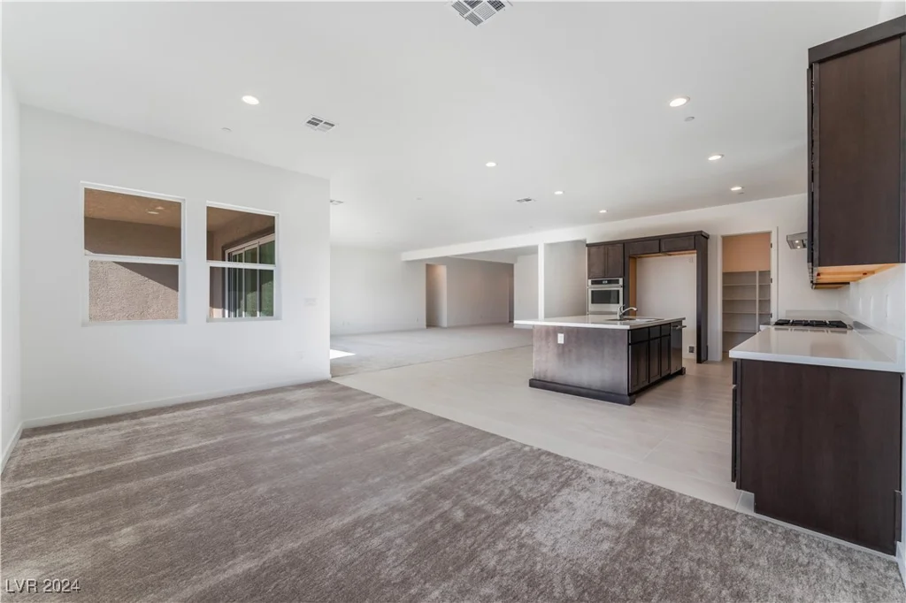5733 Granite Landing, Las Vegas, NV 89131