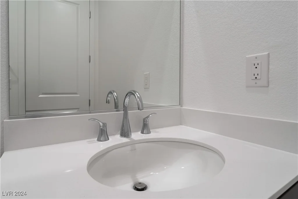5733 Granite Landing, Las Vegas, NV 89131