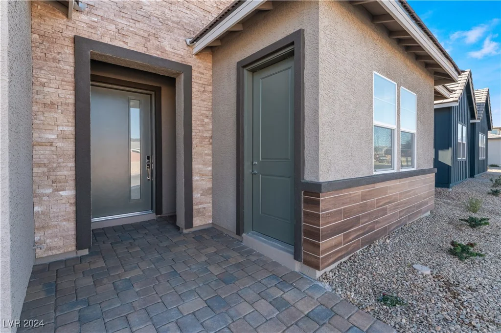 5733 Granite Landing, Las Vegas, NV 89131