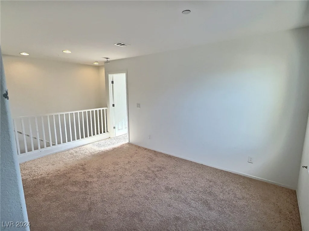 1063 Admiral Emblem, Henderson, NV 89015