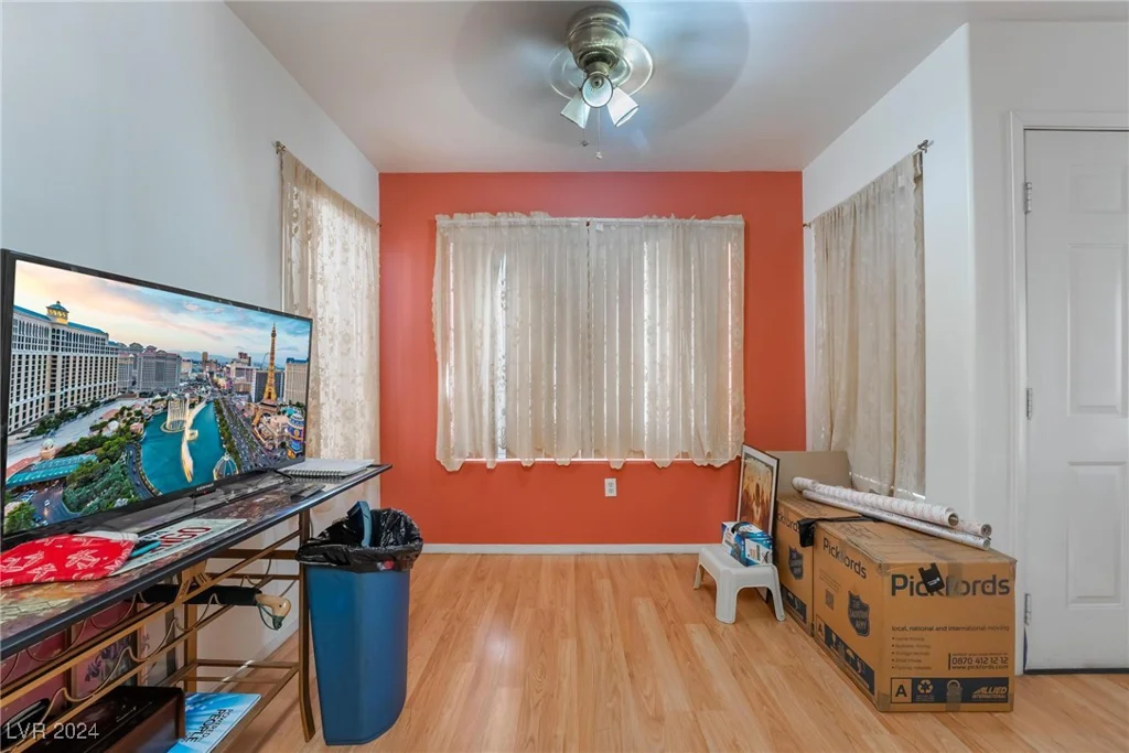 5710 Tropicana, Las Vegas, NV 89122