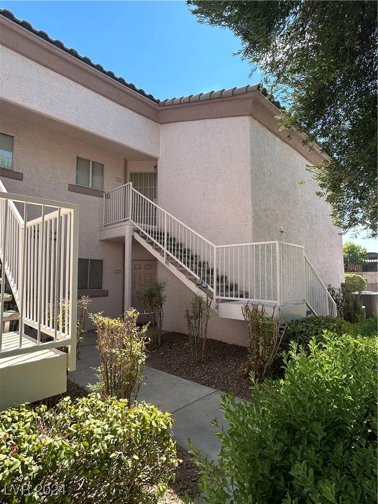4555 Sahara, Las Vegas, NV 89104