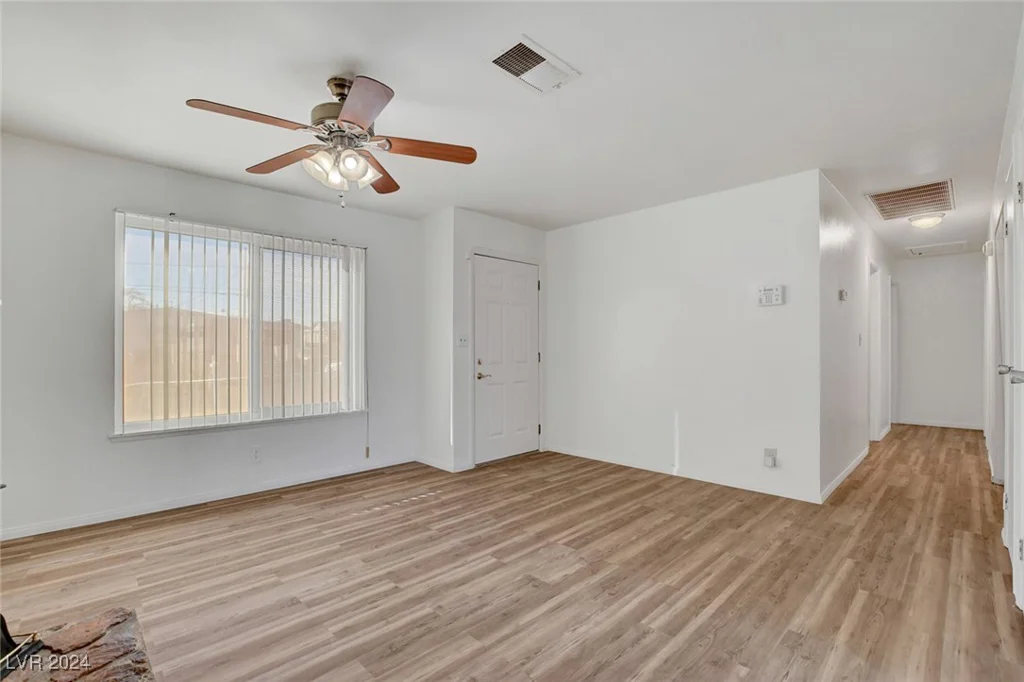 120 Maple, Henderson, NV 89015