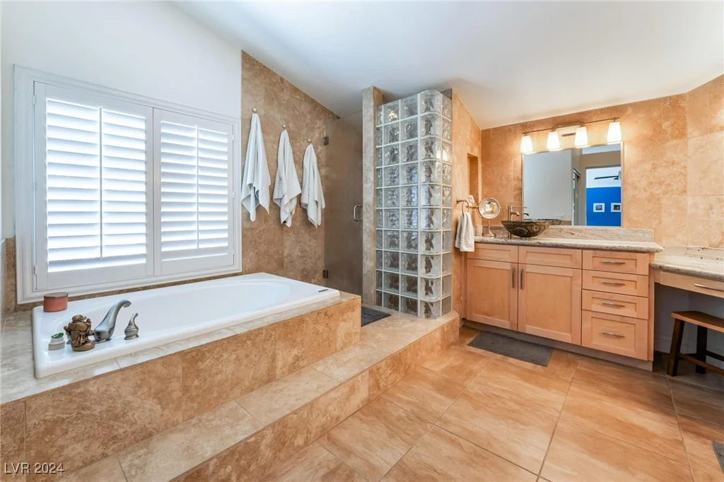 1732 Double Arch, Las Vegas, NV 89128