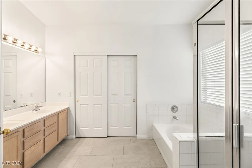 3837 Willowview, Las Vegas, NV 89147