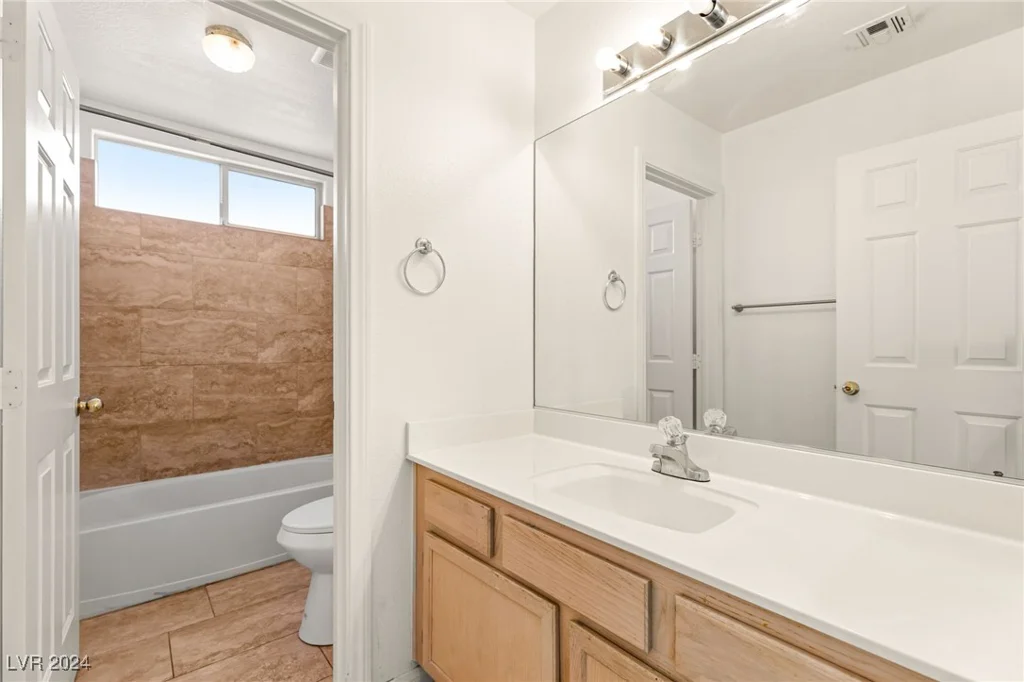 3837 Willowview, Las Vegas, NV 89147