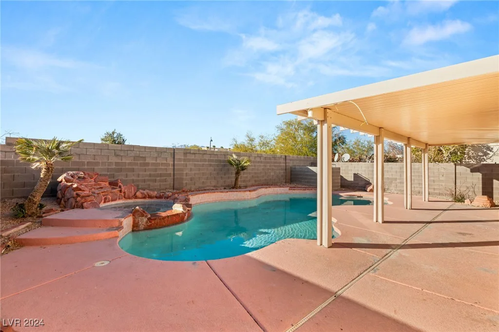 3837 Willowview, Las Vegas, NV 89147