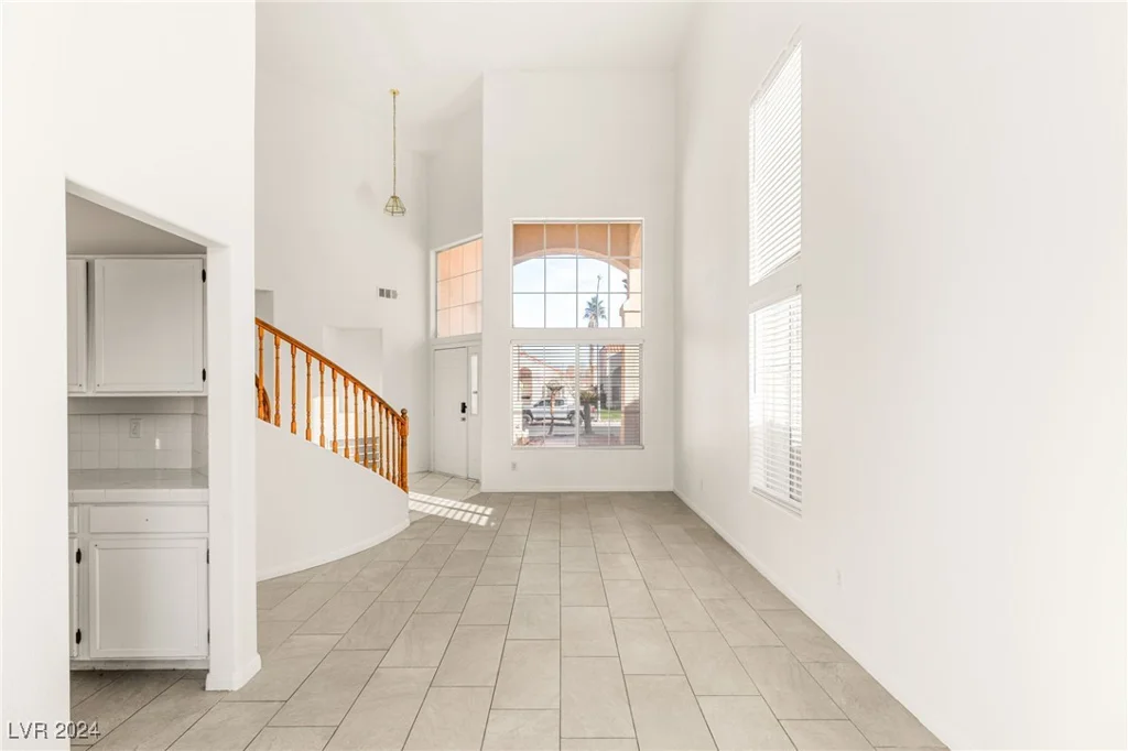 3837 Willowview, Las Vegas, NV 89147