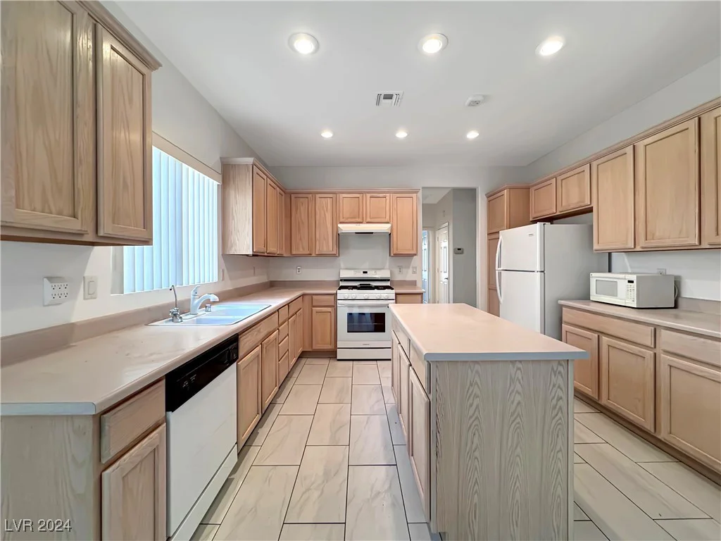 2133 King Mesa, Henderson, NV 89012