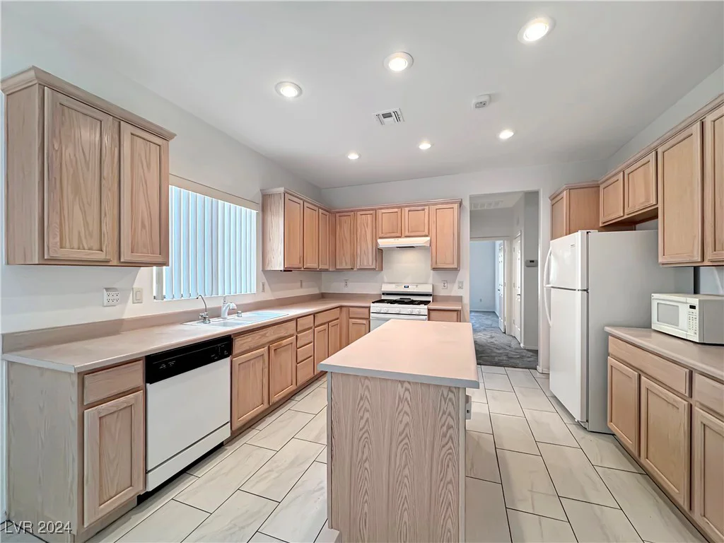 2133 King Mesa, Henderson, NV 89012
