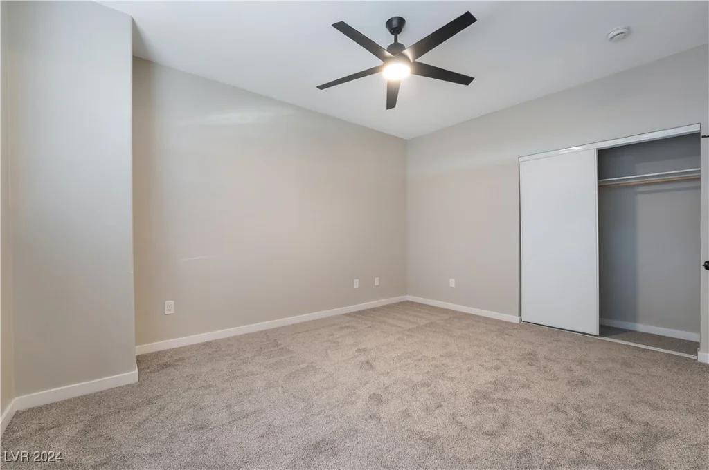5415 Harmon, Las Vegas, NV 89103