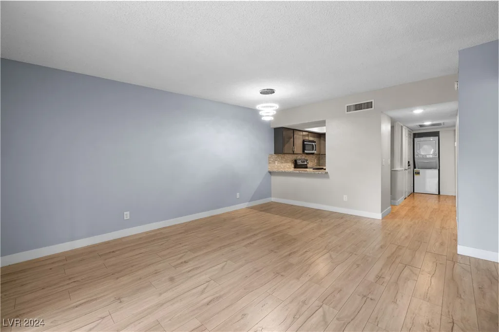 3823 Maryland, Las Vegas, NV 89119
