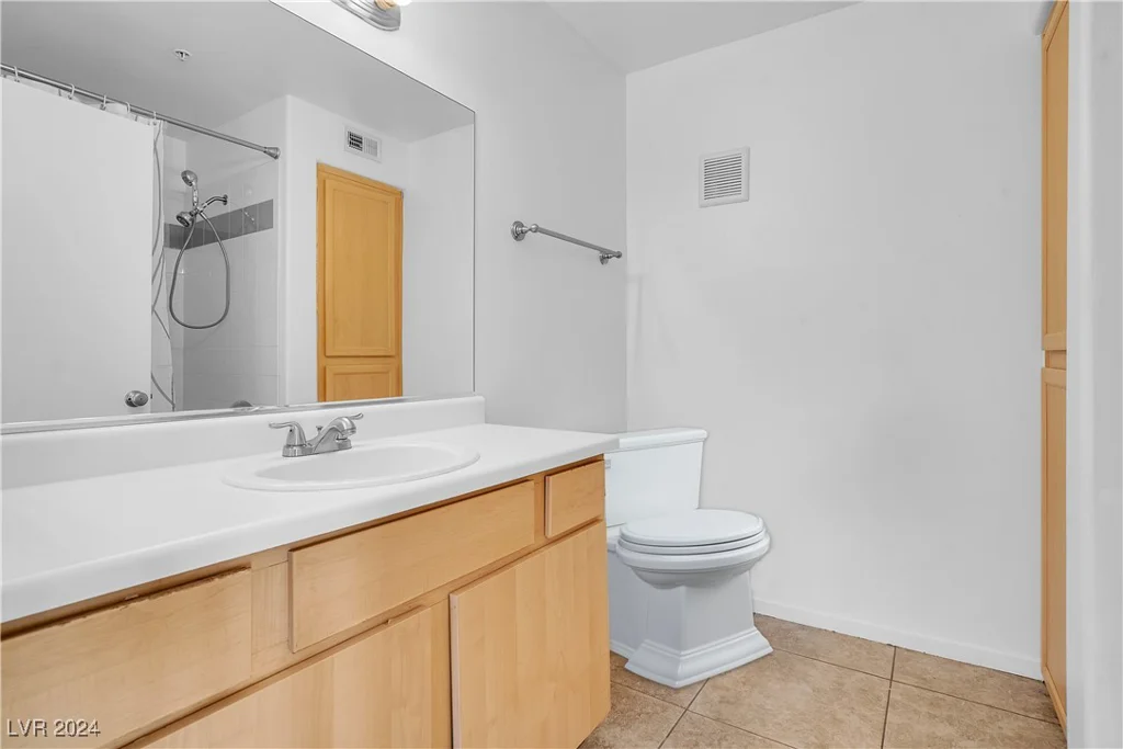 950 Seven Hills, Henderson, NV 89052