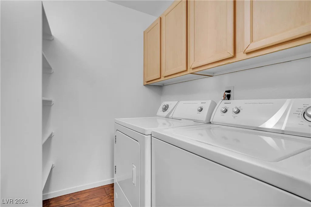 950 Seven Hills, Henderson, NV 89052