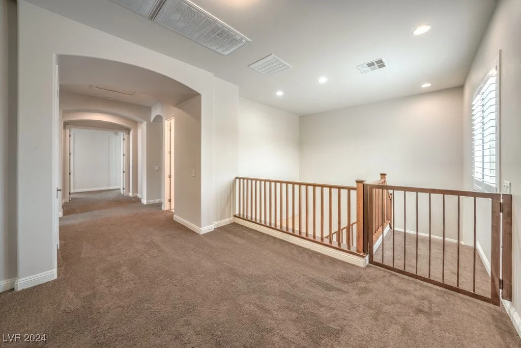 90 Einstein Ridge, Las Vegas, NV 89183