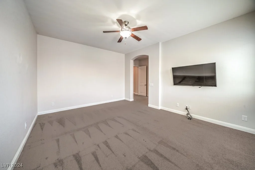 90 Einstein Ridge, Las Vegas, NV 89183